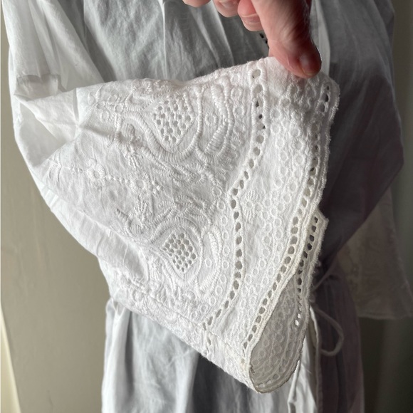 Victoriana White Cotton Lace Robe Size Small - Picture 5 of 13